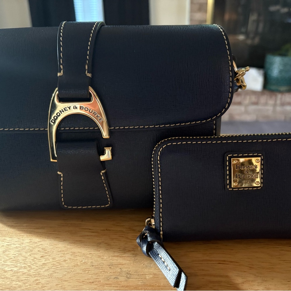 D&B Saffiano Kyra Bag with matching card case